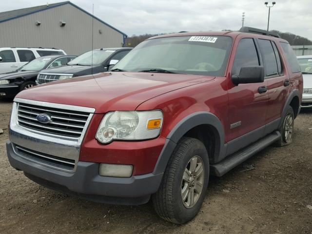 1FMEU73E36UB07129 - 2006 FORD EXPLORER X RED photo 2