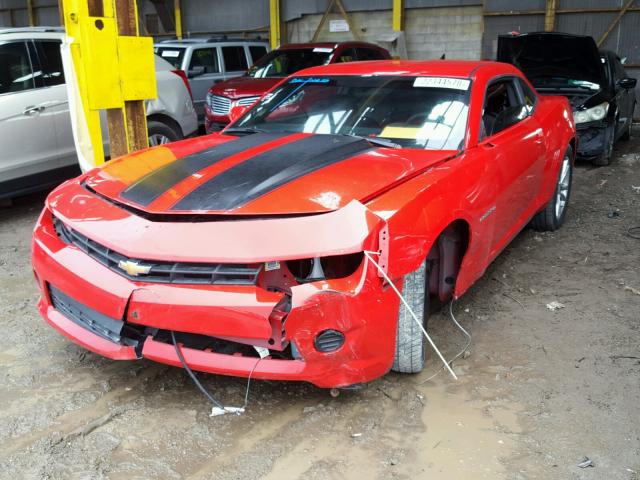 2G1FB1E31F9120040 - 2015 CHEVROLET CAMARO LS RED photo 2