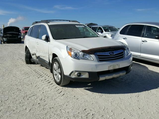 4S4BRCKC4B3448133 - 2011 SUBARU OUTBACK 2. WHITE photo 1