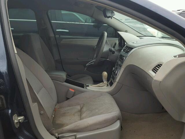 1G1ZG57B694164407 - 2009 CHEVROLET MALIBU LS BLUE photo 5