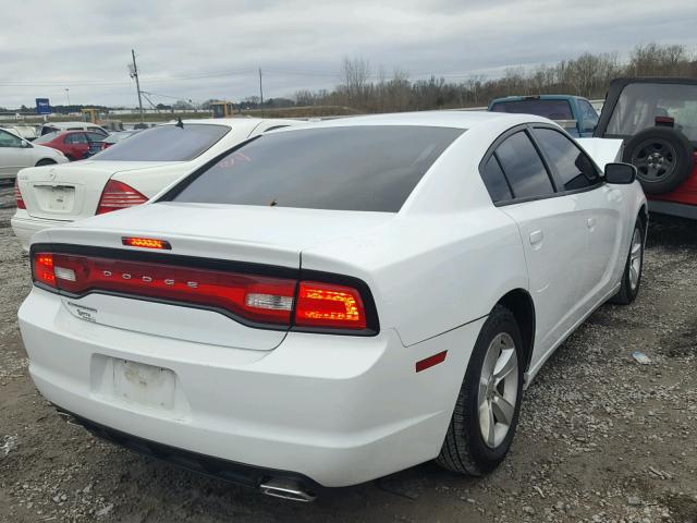 2C3CDXBG7EH150117 - 2014 DODGE CHARGER SE WHITE photo 4