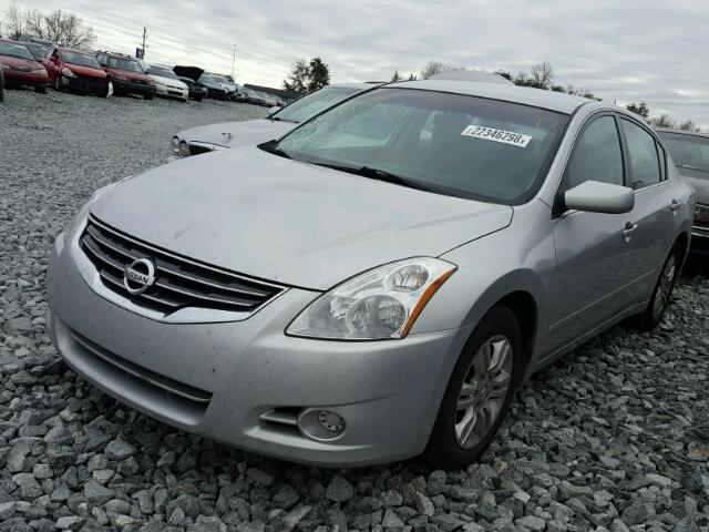 1N4AL2AP3AN417108 - 2010 NISSAN ALTIMA BAS SILVER photo 2