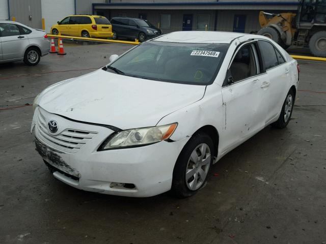 4T4BE46K18R029961 - 2008 TOYOTA CAMRY CE WHITE photo 2