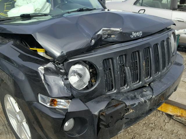 1J4NF1GB2AD674995 - 2010 JEEP PATRIOT SP GRAY photo 9