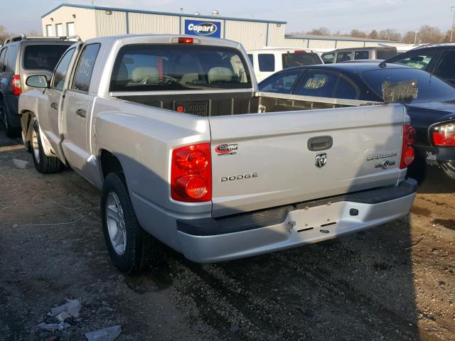 1D7RE3GK7BS606331 - 2011 DODGE DAKOTA SLT SILVER photo 3