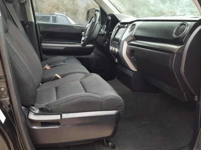 5TFRM5F16EX075664 - 2014 TOYOTA TUNDRA DOU BLACK photo 5