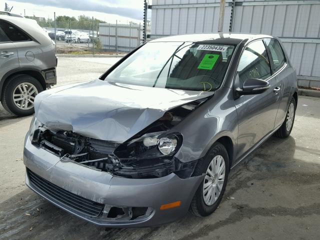 WVWBB7AJ9DW030409 - 2013 VOLKSWAGEN GOLF GRAY photo 2