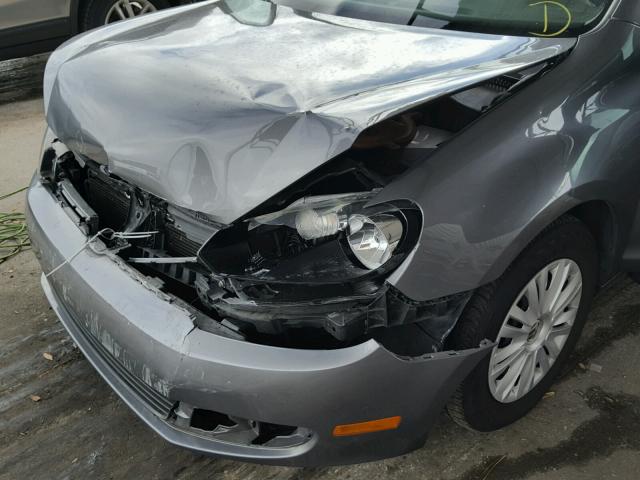 WVWBB7AJ9DW030409 - 2013 VOLKSWAGEN GOLF GRAY photo 9