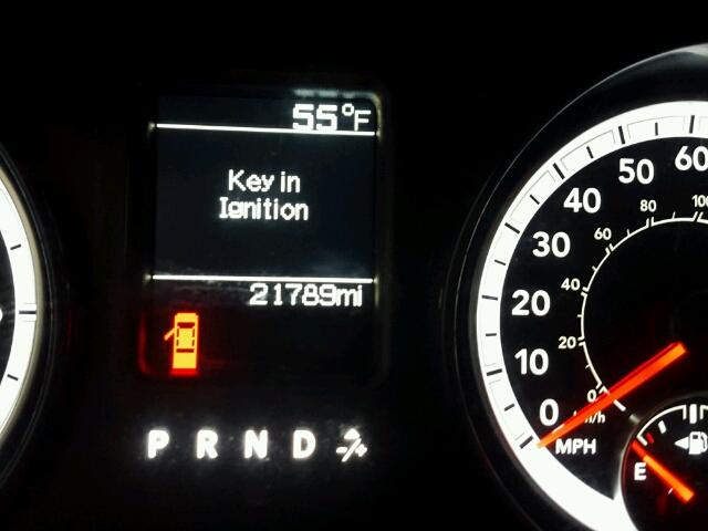 3C6JR7AT8GG233035 - 2016 RAM 1500 ST RED photo 8