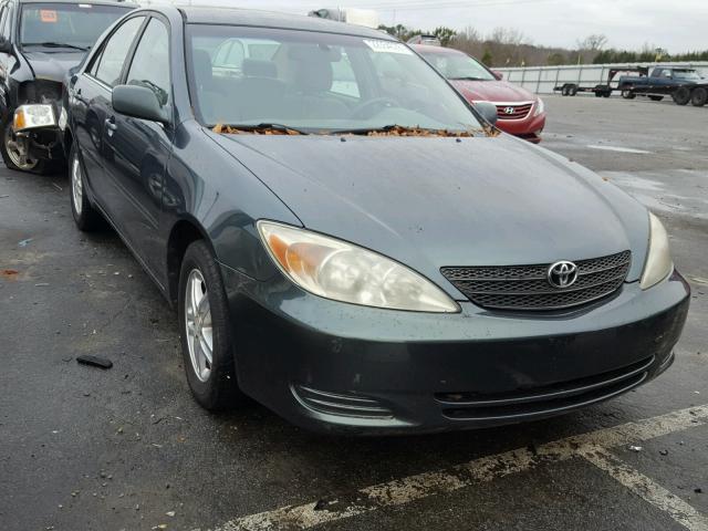 4T1BE32K42U542817 - 2002 TOYOTA CAMRY LE მწვანე ფოტო 1