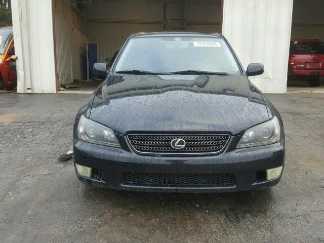 JTHBD192220064078 - 2002 LEXUS IS 300 BLACK photo 9