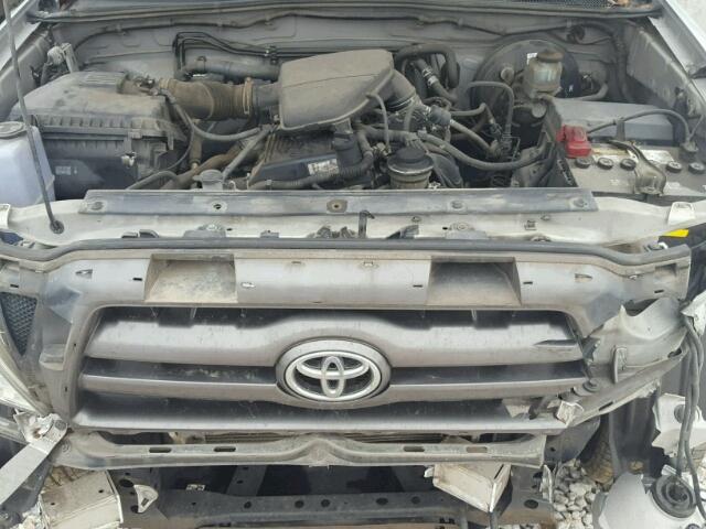 5TENX62N09Z652983 - 2009 TOYOTA TACOMA PRE SILVER photo 7