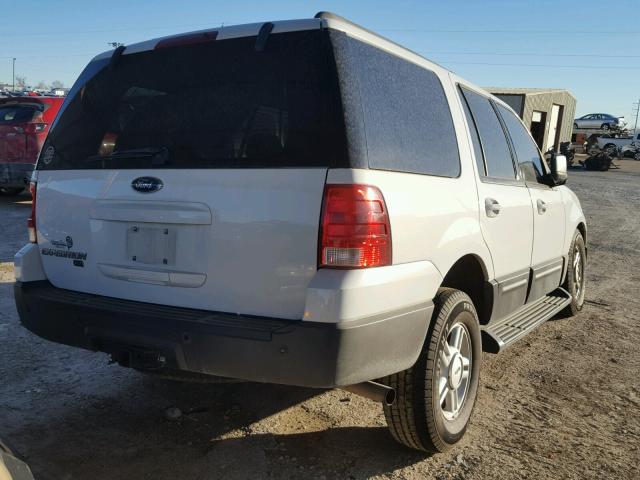 1FMPU15586LA28970 - 2006 FORD EXPEDITION WHITE photo 4