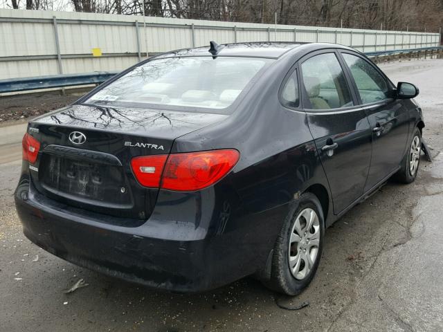 KMHDU46D29U803420 - 2009 HYUNDAI ELANTRA GL BLACK photo 4