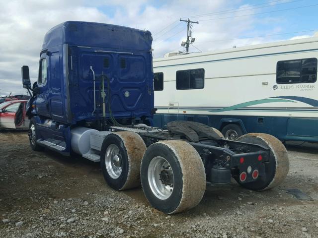 1FUJGHDV3CSBA5071 - 2012 FREIGHTLINER CASCADIA 1 BLUE photo 3