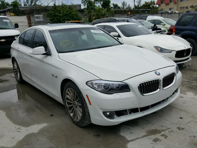 WBAFR7C52BC600307 - 2011 BMW 535 I WHITE photo 1