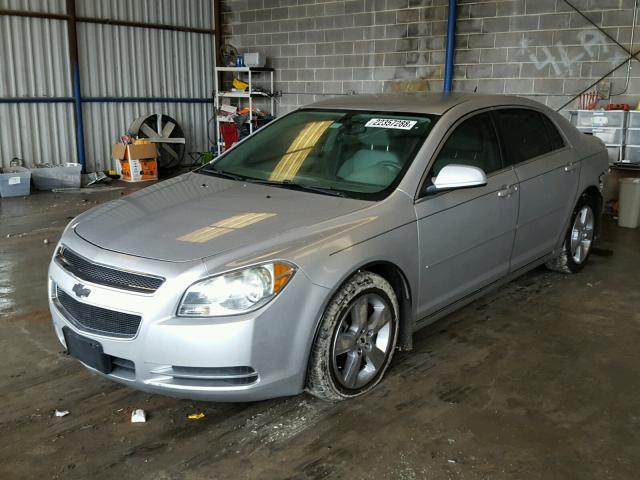 1G1ZD5EB1AF233363 - 2010 CHEVROLET MALIBU 2LT SILVER photo 2