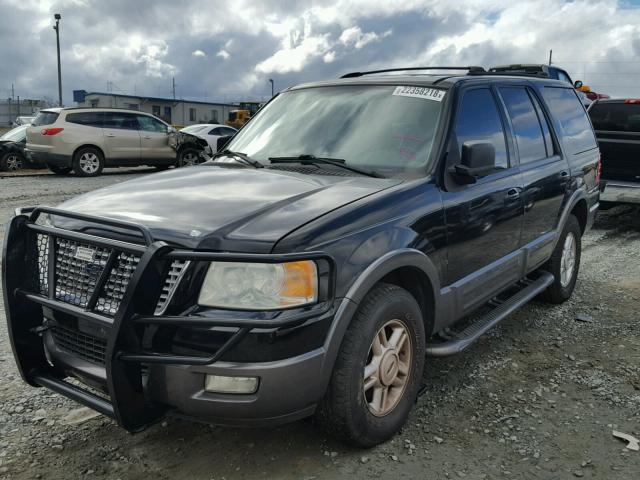 1FMPU15L14LA99052 - 2004 FORD EXPEDITION BLACK photo 2