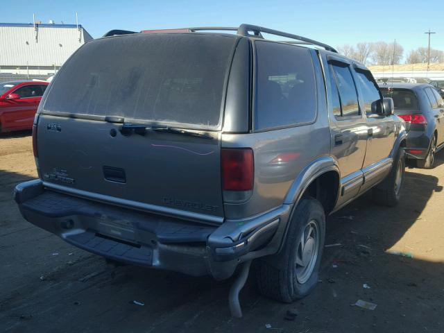 1GNDT13W8X2111254 - 1999 CHEVROLET BLAZER TAN photo 4