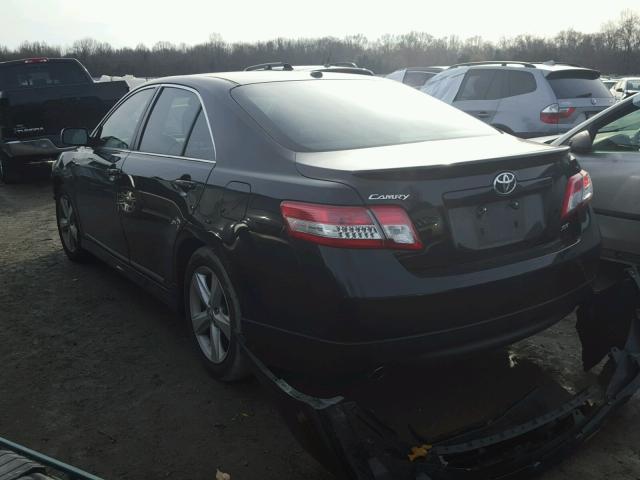 4T1BF3EK4BU156178 - 2011 TOYOTA CAMRY BASE BLACK photo 3