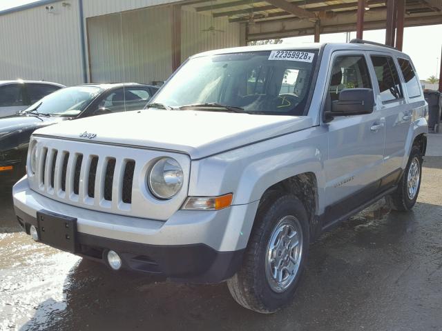 1C4NJPBB6ED606803 - 2014 JEEP PATRIOT SP SILVER photo 2