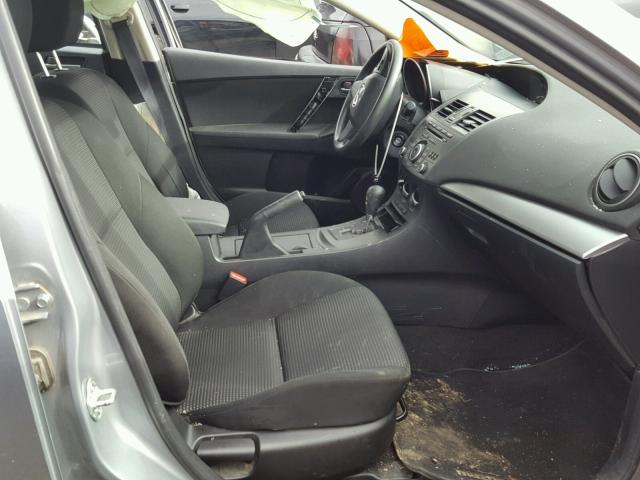 JM1BL1TG1D1783098 - 2013 MAZDA 3 I GRAY photo 5