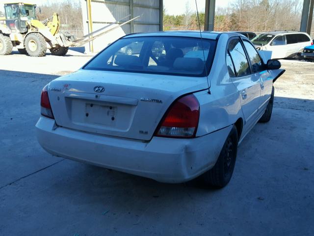 KMHDN45D41U189358 - 2001 HYUNDAI ELANTRA GL WHITE photo 4