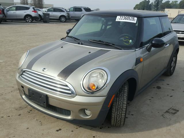 WMWMF33527TL78772 - 2007 MINI COOPER GRAY photo 2