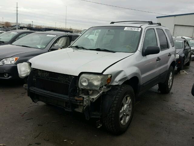 1FMYU93105KE31834 - 2005 FORD ESCAPE XLT GRAY photo 2