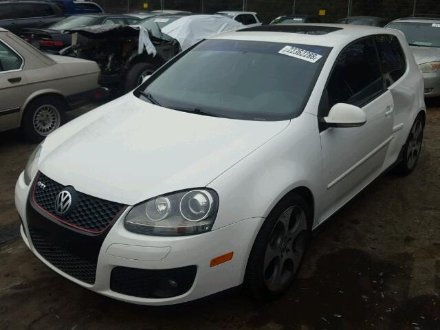 WVWEV71K48W194380 - 2008 VOLKSWAGEN GTI WHITE photo 2