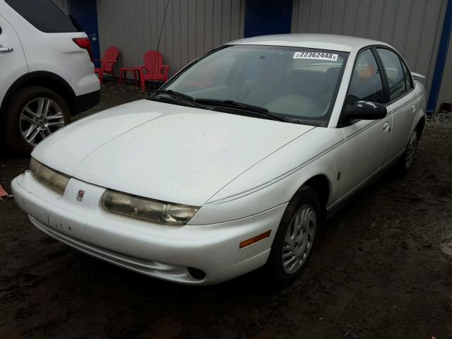 1G8ZK5271WZ262231 - 1998 SATURN SL2 WHITE photo 2