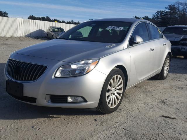 2G4GS5EV4D9119297 - 2013 BUICK REGAL PREM GRAY photo 2