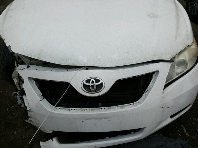 JTNBE46K673078412 - 2007 TOYOTA CAMRY NEW WHITE photo 7