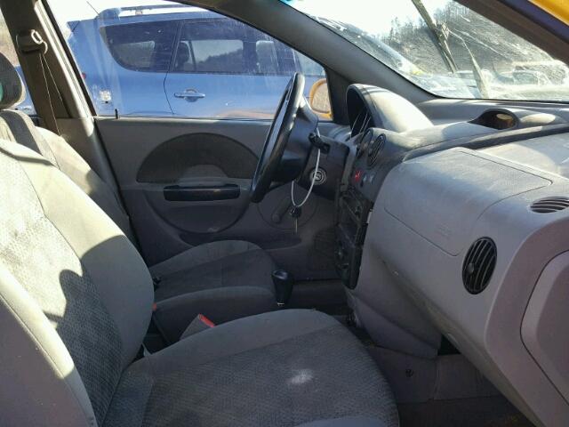 KL1TD62635B484447 - 2005 CHEVROLET AVEO BASE YELLOW photo 5