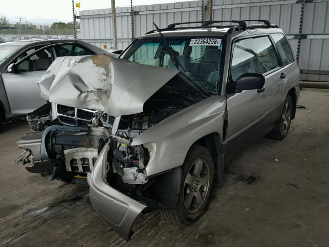 JF1SF6553YH712164 - 2000 SUBARU FORESTER S SILVER photo 2