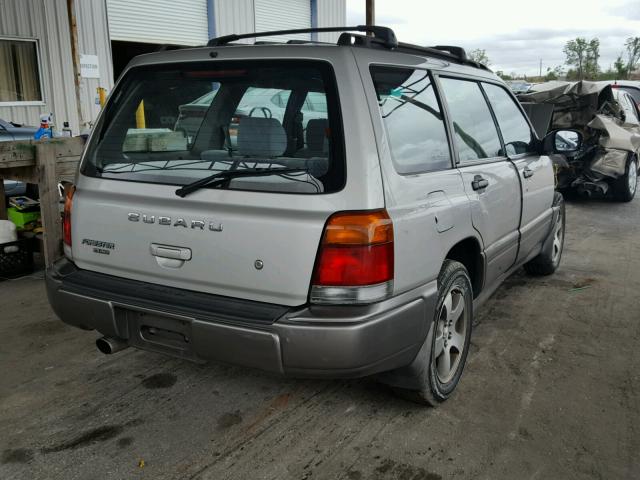 JF1SF6553YH712164 - 2000 SUBARU FORESTER S SILVER photo 4