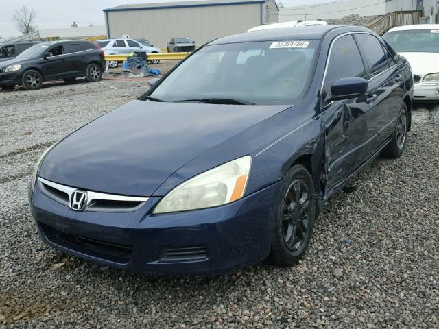 1HGCM56307A105157 - 2007 HONDA ACCORD SE BLUE photo 2