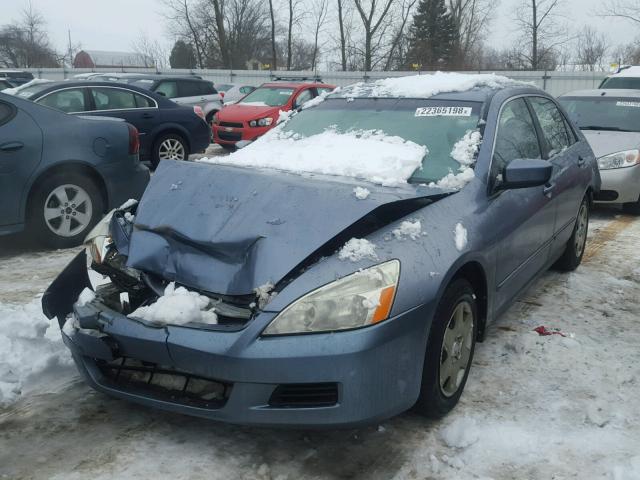 1HGCM56407A009795 - 2007 HONDA ACCORD LX BLUE photo 2