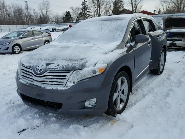 4T3BK3BB7BU046569 - 2011 TOYOTA VENZA BASE GRAY photo 2