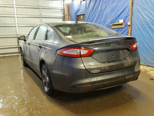 3FA6P0H73FR126133 - 2015 FORD FUSION SE GRAY photo 3