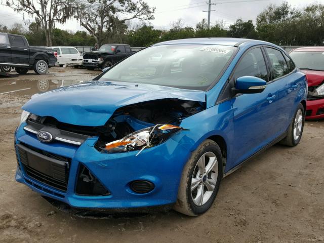 1FADP3F24EL396484 - 2014 FORD FOCUS SE BLUE photo 2