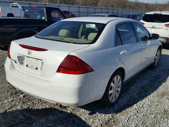 1HGCM66497A069466 - 2007 HONDA ACCORD SE WHITE photo 4