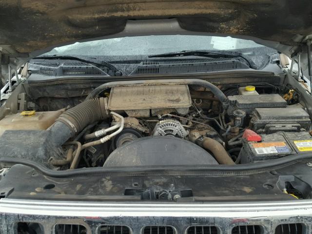 1J8HH48K88C192537 - 2008 JEEP COMMANDER SILVER photo 7