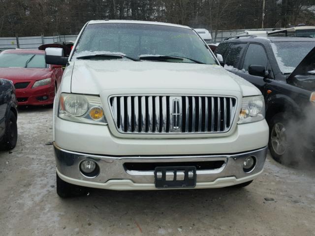 5LTPW18516FJ21500 - 2006 LINCOLN MARK LT WHITE photo 9