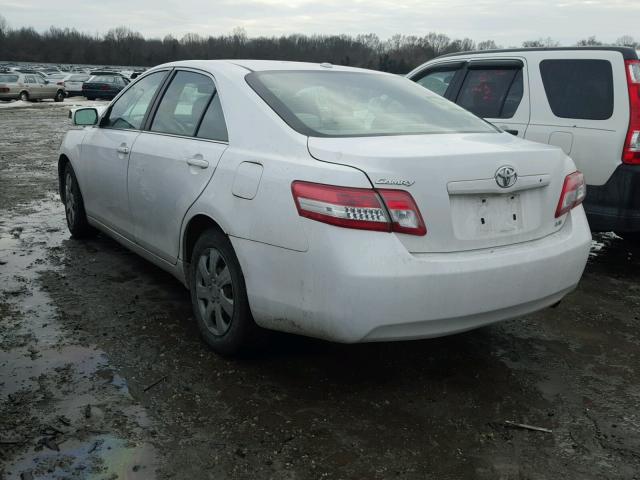 4T4BF3EK0AR020439 - 2010 TOYOTA CAMRY BASE WHITE photo 3