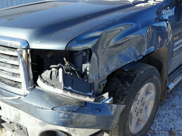 3GTP2WE21BG264350 - 2011 GMC SIERRA K15 GRAY photo 9