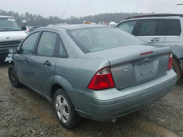 1FAFP34N45W316461 - 2005 FORD FOCUS ZX4 GREEN photo 3