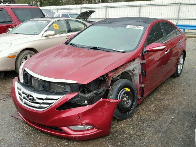 5NPEC4AC3DH727798 - 2013 HYUNDAI SONATA SE RED photo 2