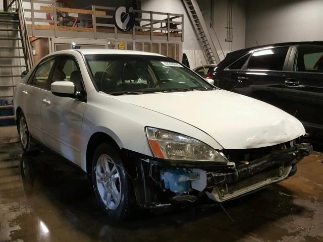 JHMCM56307C012379 - 2007 HONDA ACCORD SE WHITE photo 1