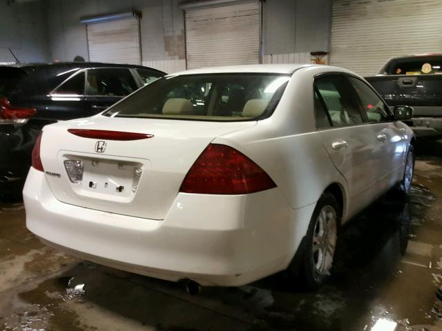 JHMCM56307C012379 - 2007 HONDA ACCORD SE WHITE photo 4